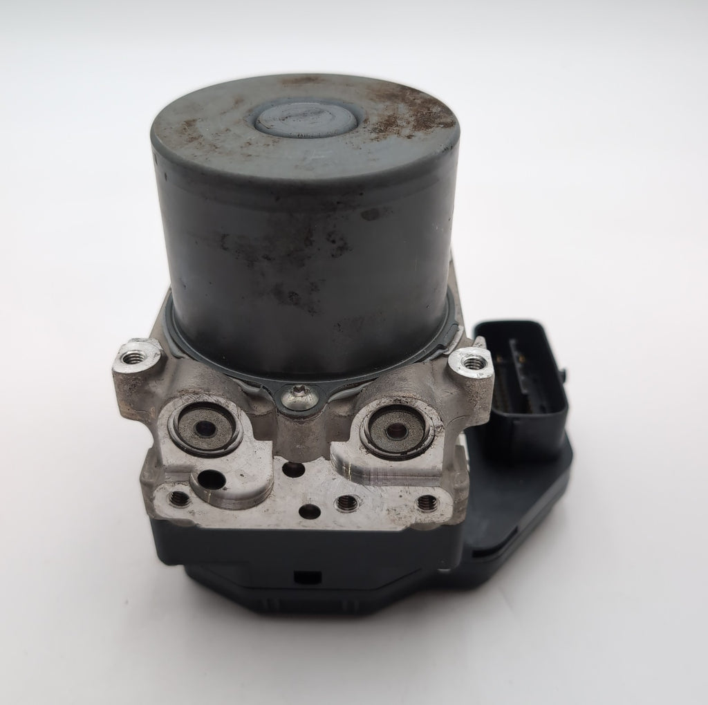 2016 Lexus IS200T ABS Anti Lock Brake Pump Control Unit OEM 44540-53430