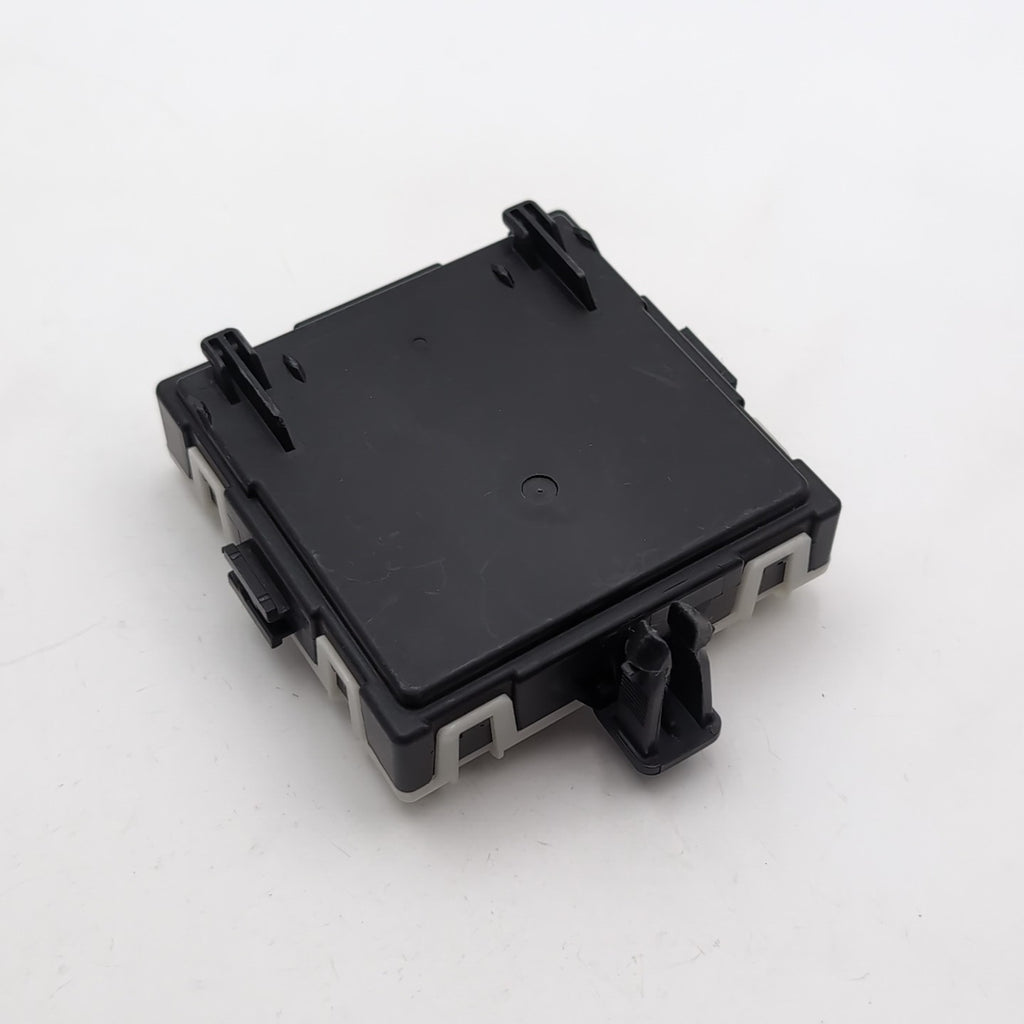 2020- 24 MERCEDES A CLA GLA GLB FRONT LEFT DRIVER DOOR CONTROL UNIT A1779005105