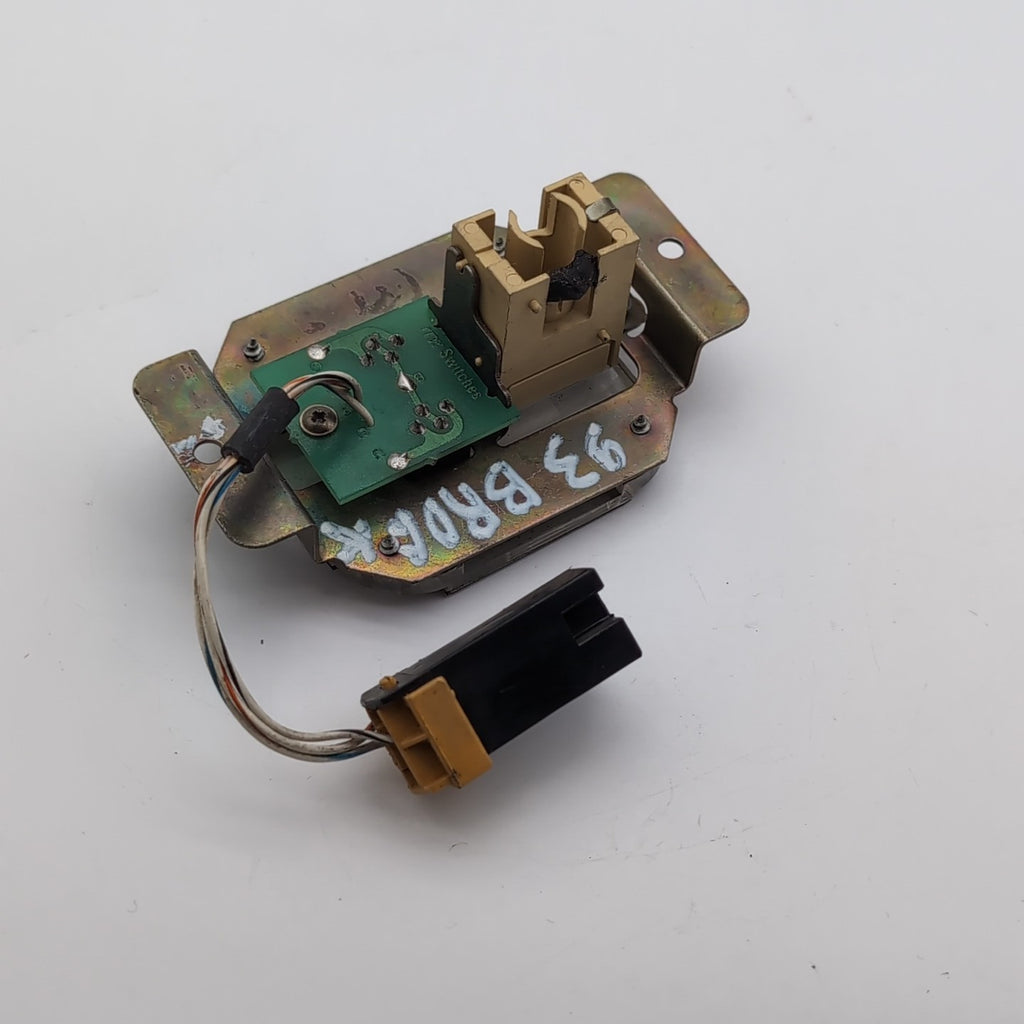 1991 1992 1993 Bentley Turbo R Brooklands Cruise Trip Cancel Button Switch OEM