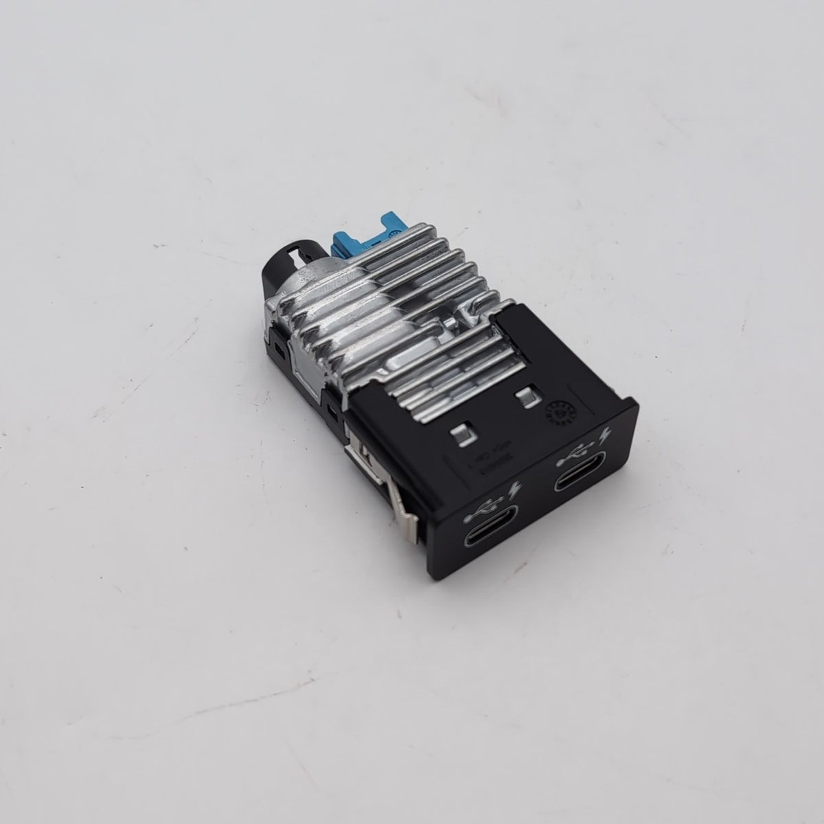 2022- 2025 BMW U06 X1 U11 X2 U10 MINI U25 F66 DUAL USB PORT SOCKET 5A57B32
