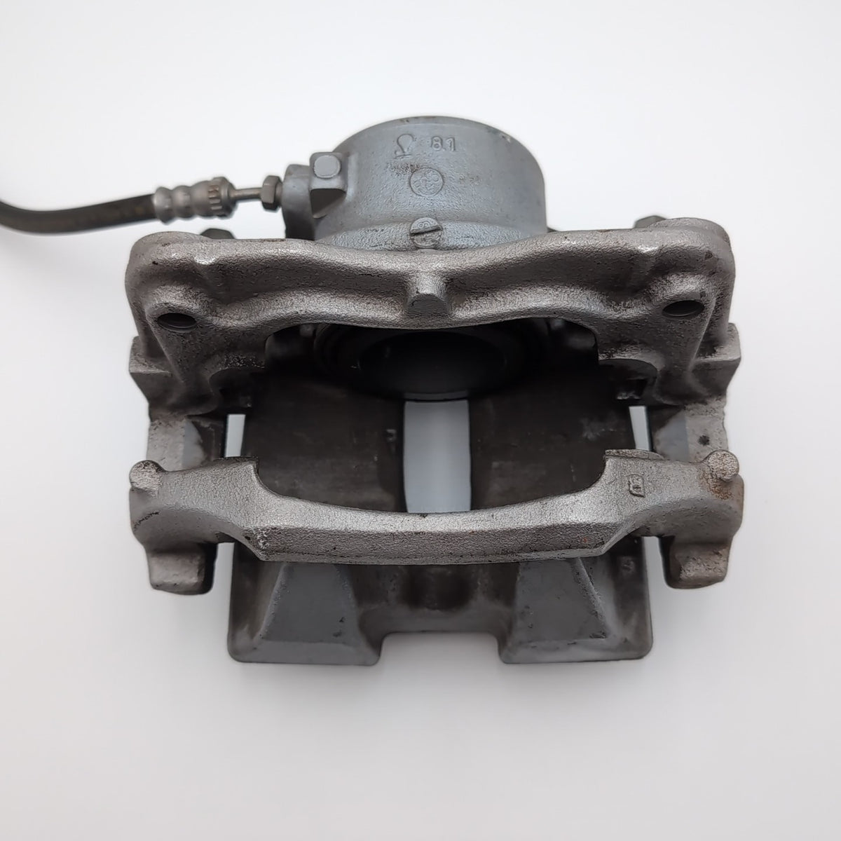 2019 - 2024 BMW G20 G01 330i X3 Front Right Brake Caliper OEM 53390A