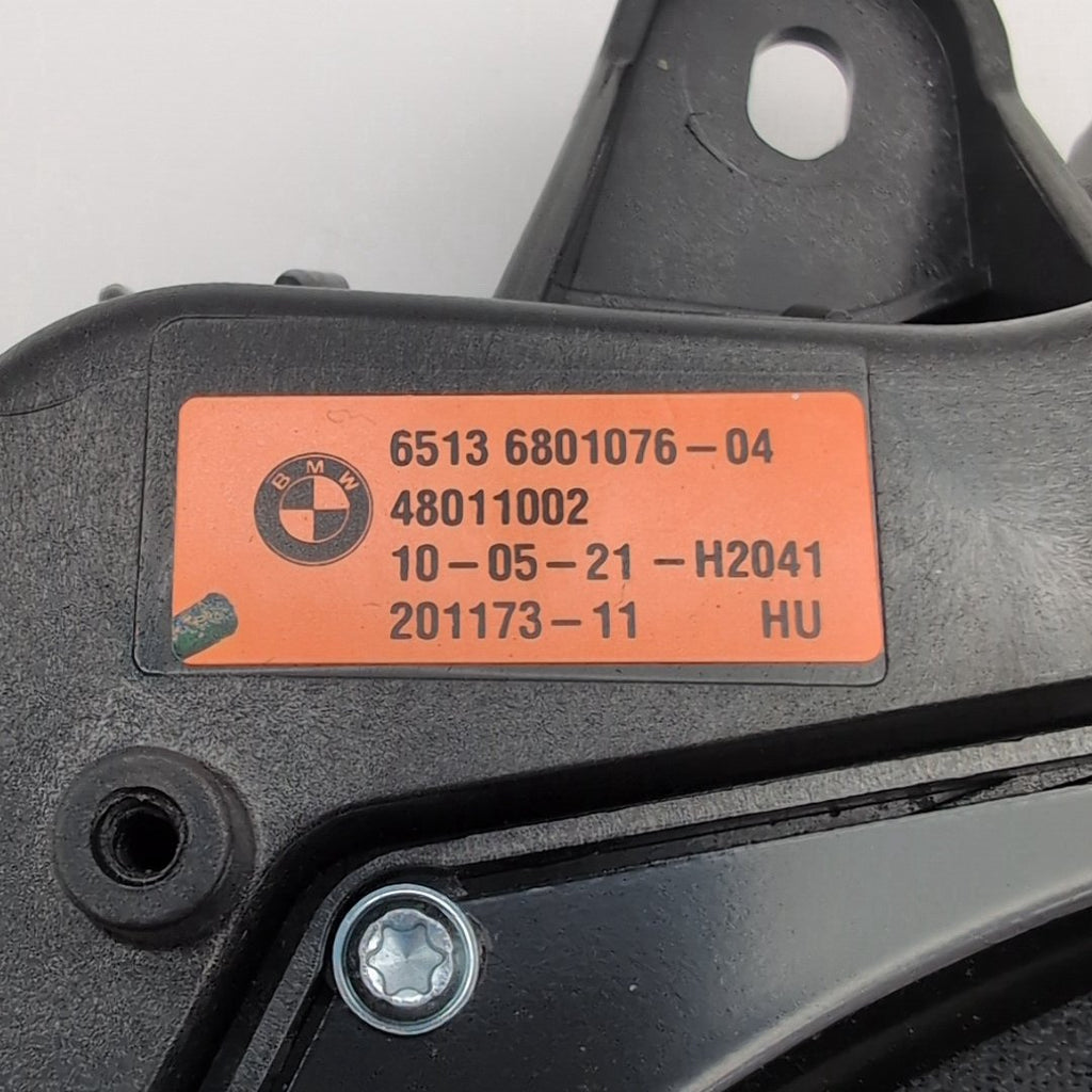 2018 - 2023 BMW G30 F90 G11 G12 Front Right Under Seat Central Subwoofer Speaker