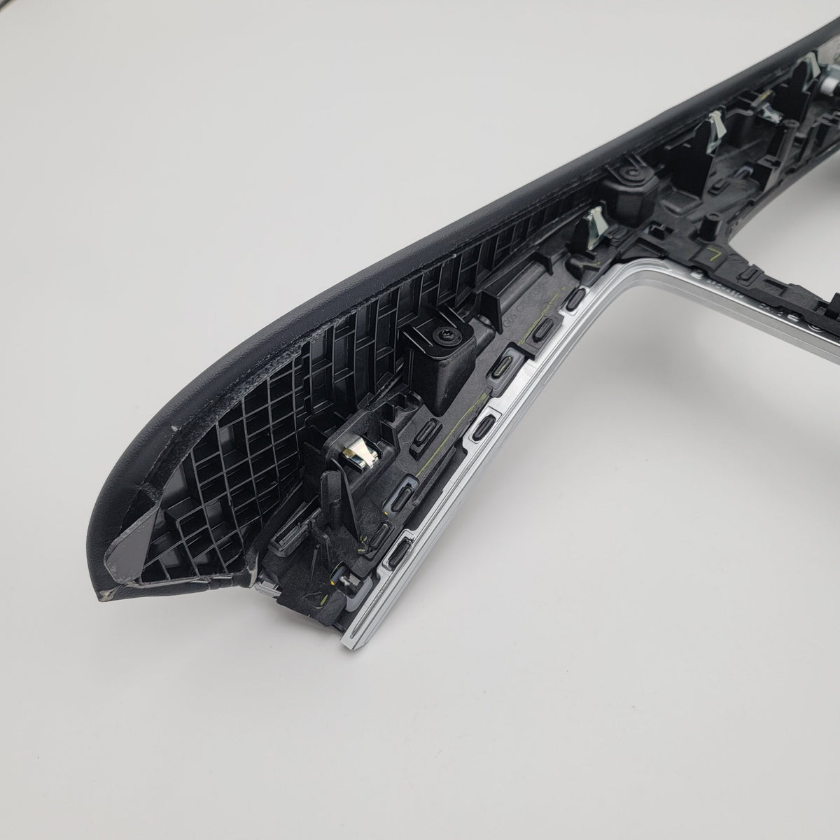 2022 2023 2024 BMW X5 G05 Center Console Bezel Trim Finish Panel Black Leather