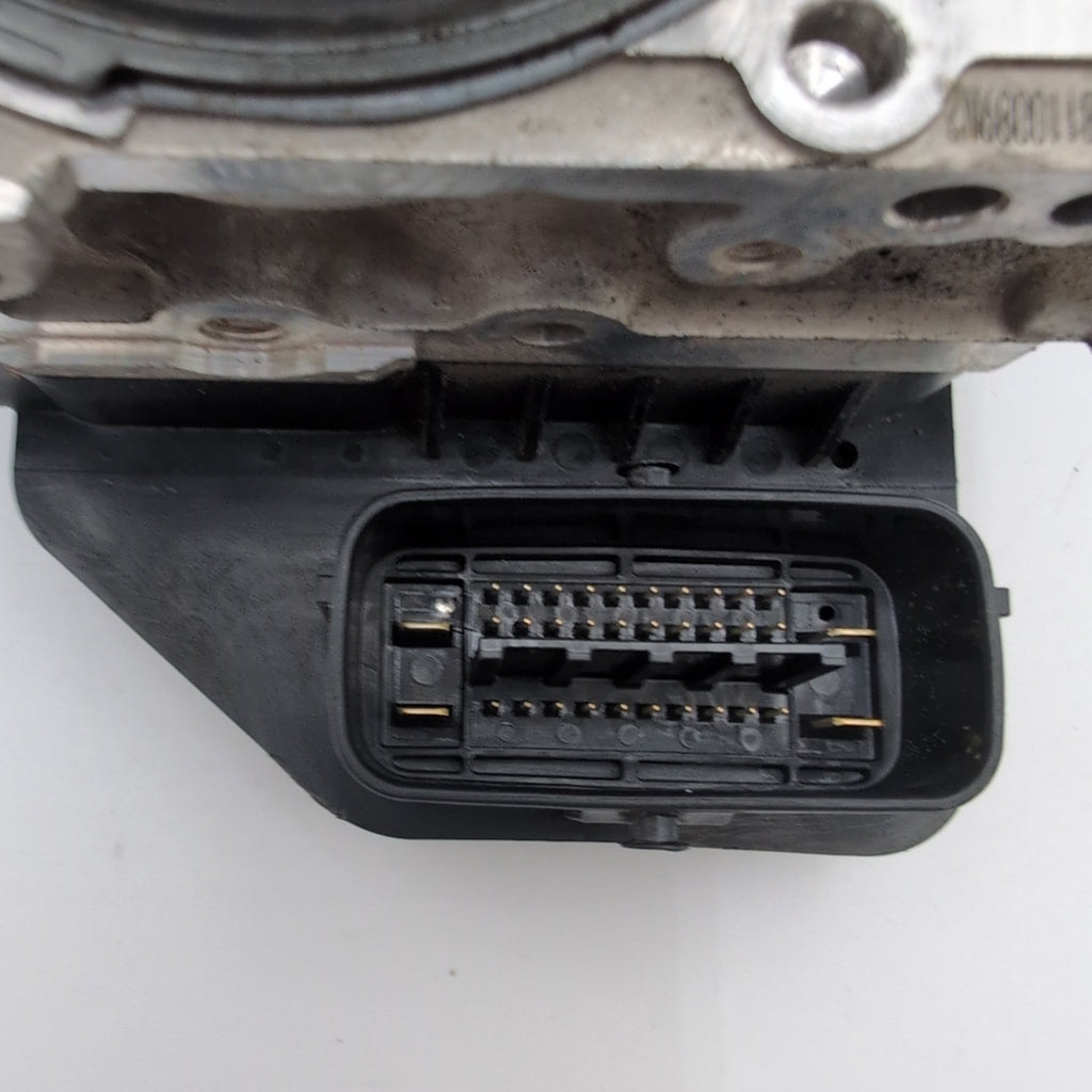 2018 2019 Infiniti Q50 3.0L ABS Anti Lock Brake Pump Control Unit 476604GU1A