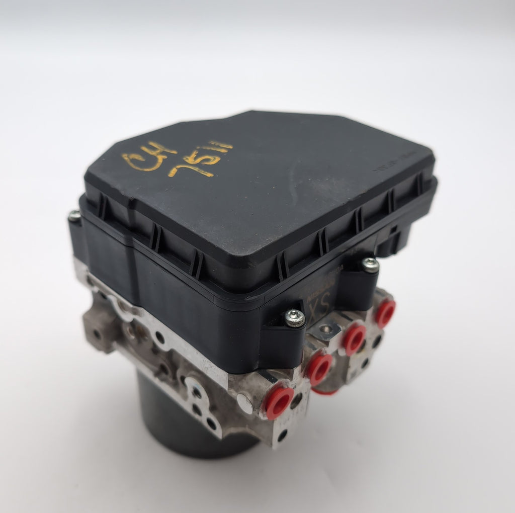 2018 Infiniti Q50 3.0L ABS Anti Lock Brake Pump Control Unit 476604GU0A