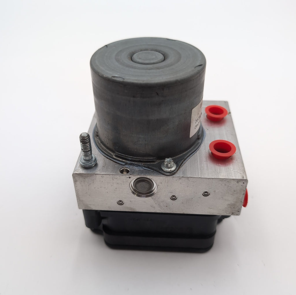 2018 2019 2020 Toyota Camry ABS Anti Lock Brake Pump Control Unit 44540-06290