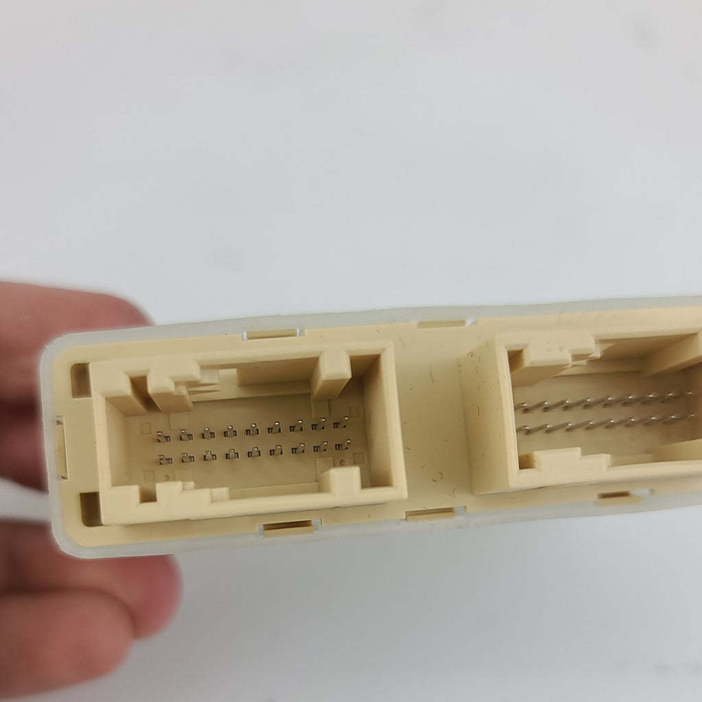 2019 - 2023 G30 X5 X5M X6 X6M M4 840i GC USS Ultrasonic Parking Sensor Module