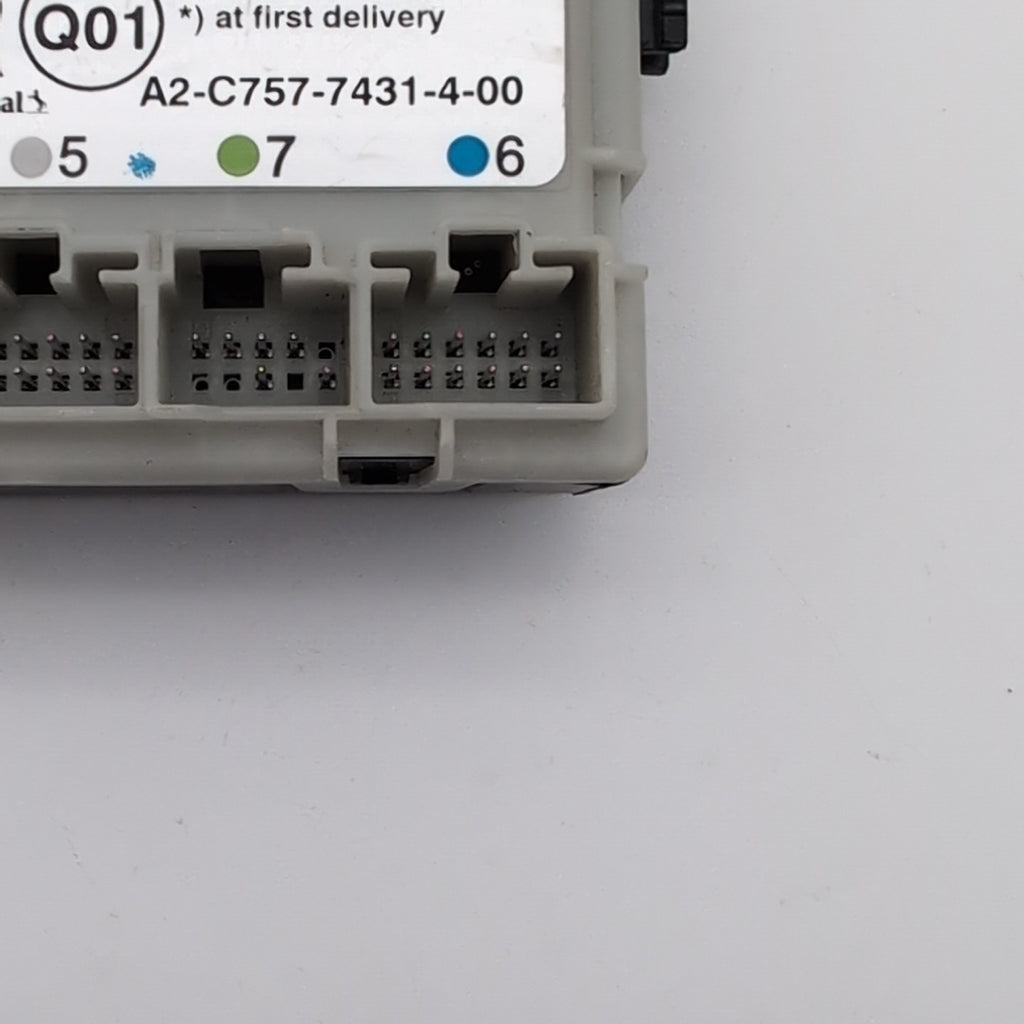 2019- 2022 MERCEDES A220 V177 FRONT RIGHT DOOR CONTROL MODULE OEM A1779005409