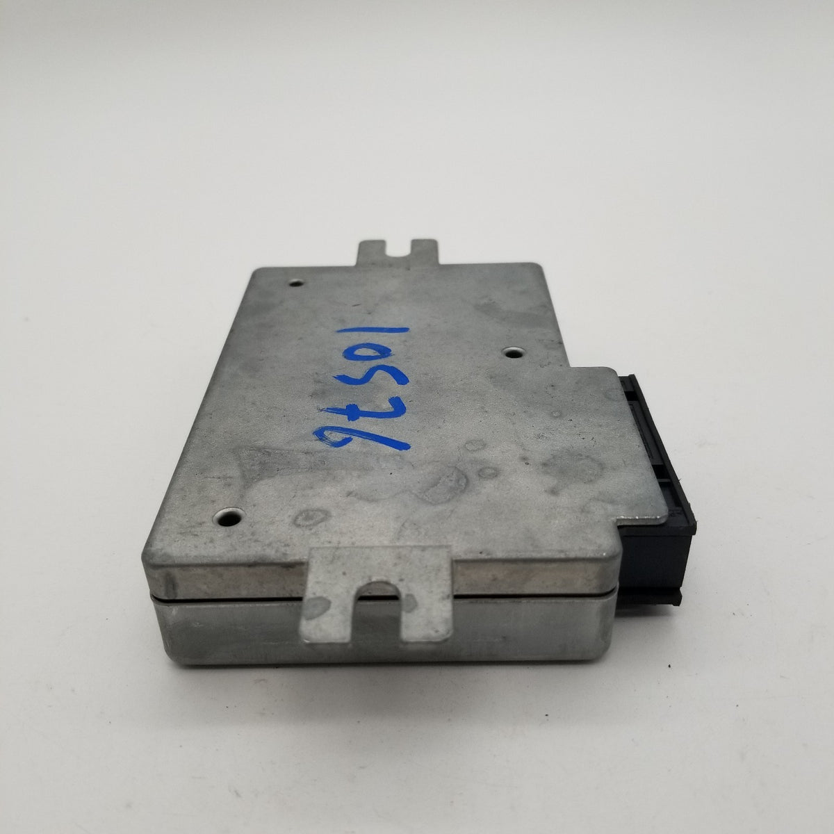 2011 BMW 750i F01 DVD MULTIMEDIA VIDEO SWITCH CONTROL MODULE 9201542