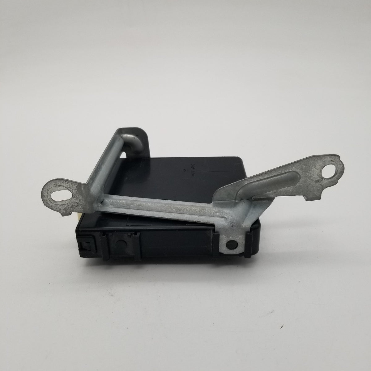 2003- 2009 Lexus GX470 Multiplex Network Body Control No.2 Unit 89226-60030