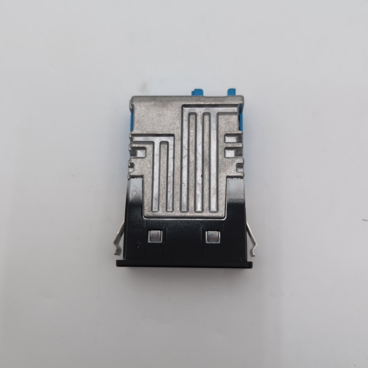 2019 - 2026 BMW G20 G21 G22 G26 G15 G30 G42 X3 Single USB Socket Port 5B51C70