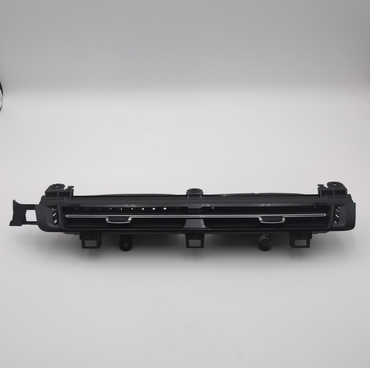 2023 2024 2025 BMW X2 U10 X1 U11 Center Dash Fresh Air Vent Grille 9483383 OEM
