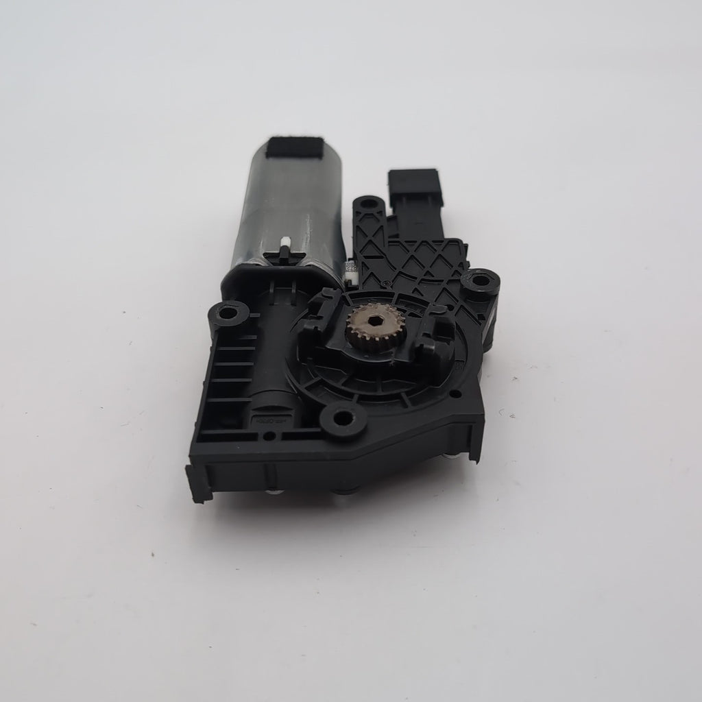 2023 2024 2025 BMW X1 U11 Panoramic Sunroof Power Window Glass Motor OEM 9854523