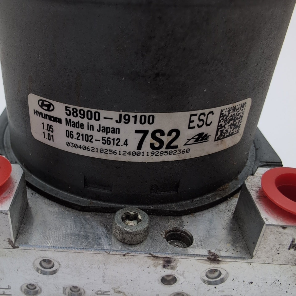 2018 2019 2020 Hyundai Kona ABS Anti Lock Brake Pump OEM 58900-J9100