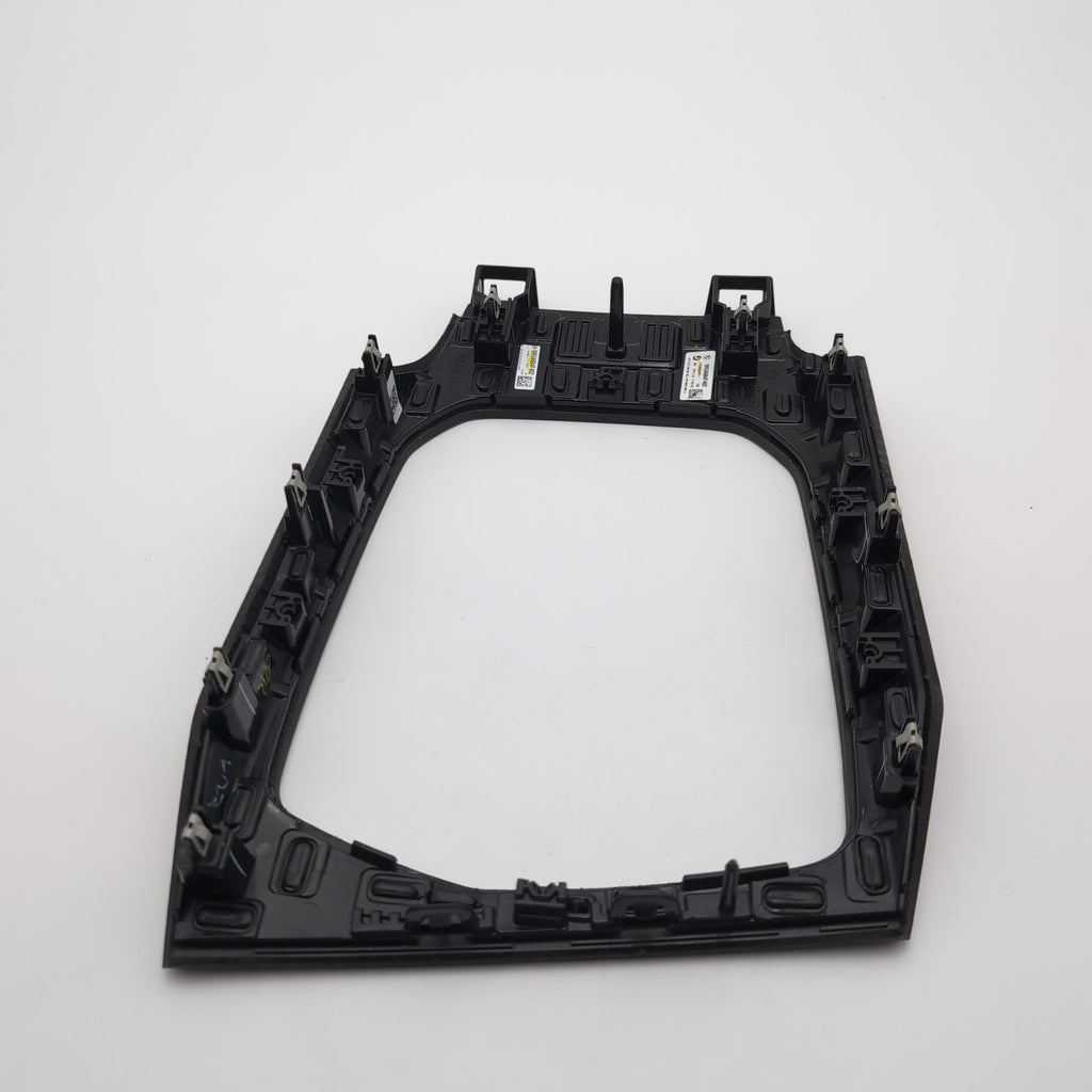 2024 - 2026 BMW 330i G20 G22 G26 Center Console Fineline Open Pore Wood Trim