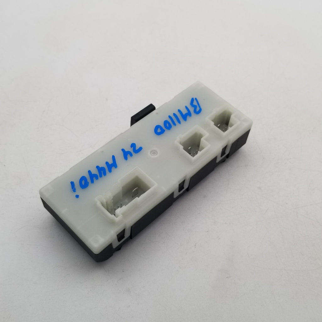 2021 - 2026 BMW G20 G30 M3 X3 X6 X6M Rear Liftgate Trunk Lid Control Module