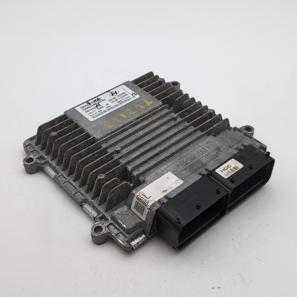2013 - 2016 Hyundai Santa Fe 2.0L Engine Computer Control Module ECU 39130-2GBB0