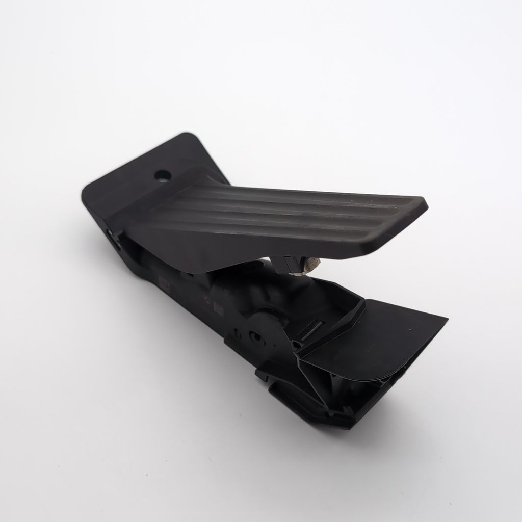 2021 - 2025 BMW G20 G26 F44 X3 X4 X5 Accelerator Gas Pedal 6889818