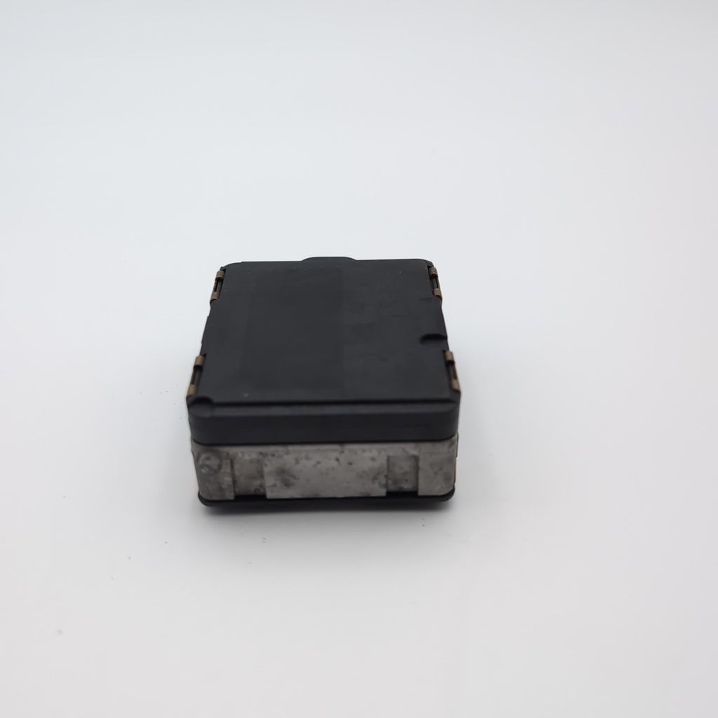 2019 - 2024 Mercedes A C CLA GLA GLE Cruise Distance Radar Sensor OEM A0009053011