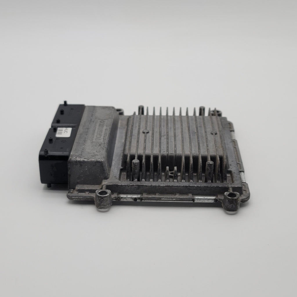 2013 2014 Kia Soul Engine Control Unit Module ECU 391022EAK3 OEM