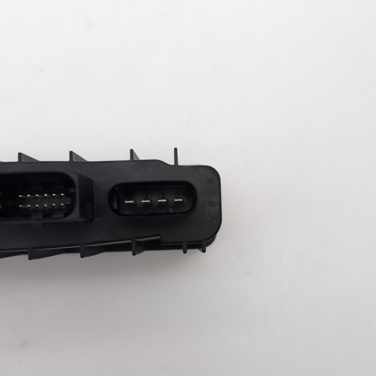 2017-2022 BMW X1 X2 F48 F39 Mini F56 F55 F54 F60 Integrated Power Supply Module