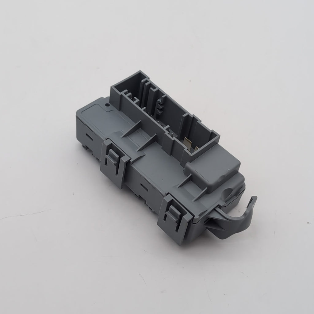 2022 - 2026 BMW X1 X2 Mini Cooper Countryman Power Distribution Box LIN Module