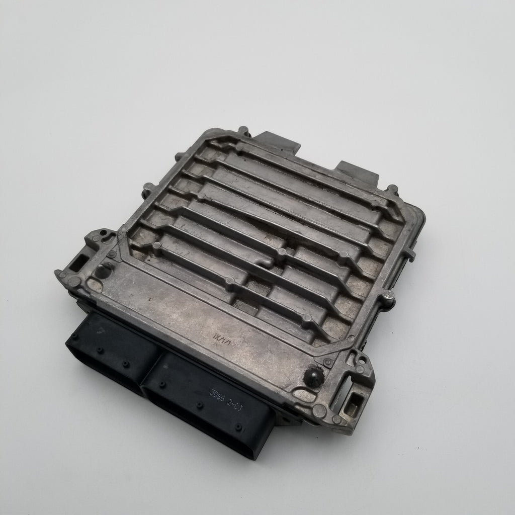 2015- 2020 Mercedes GLC300 C300 E300 M274 ECU ECM Engine Control Module Unit