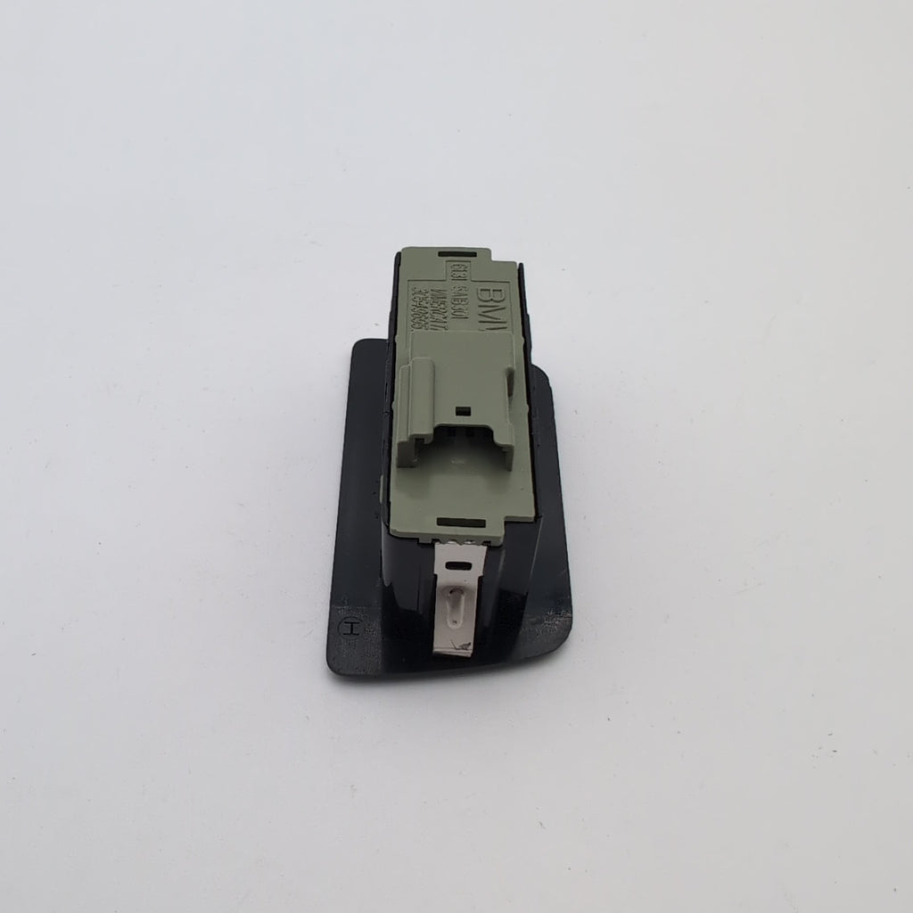 2021 - 2026 BMW 540i 530i i5 G60 M5 X1 X2 X3 Trunk Lid Tailgate Switch Button
