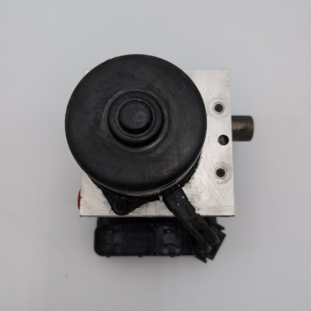 2002 2003 2004 Jeep Grand Cherokee ABS Anti Lock Brake Pump 52129301AB