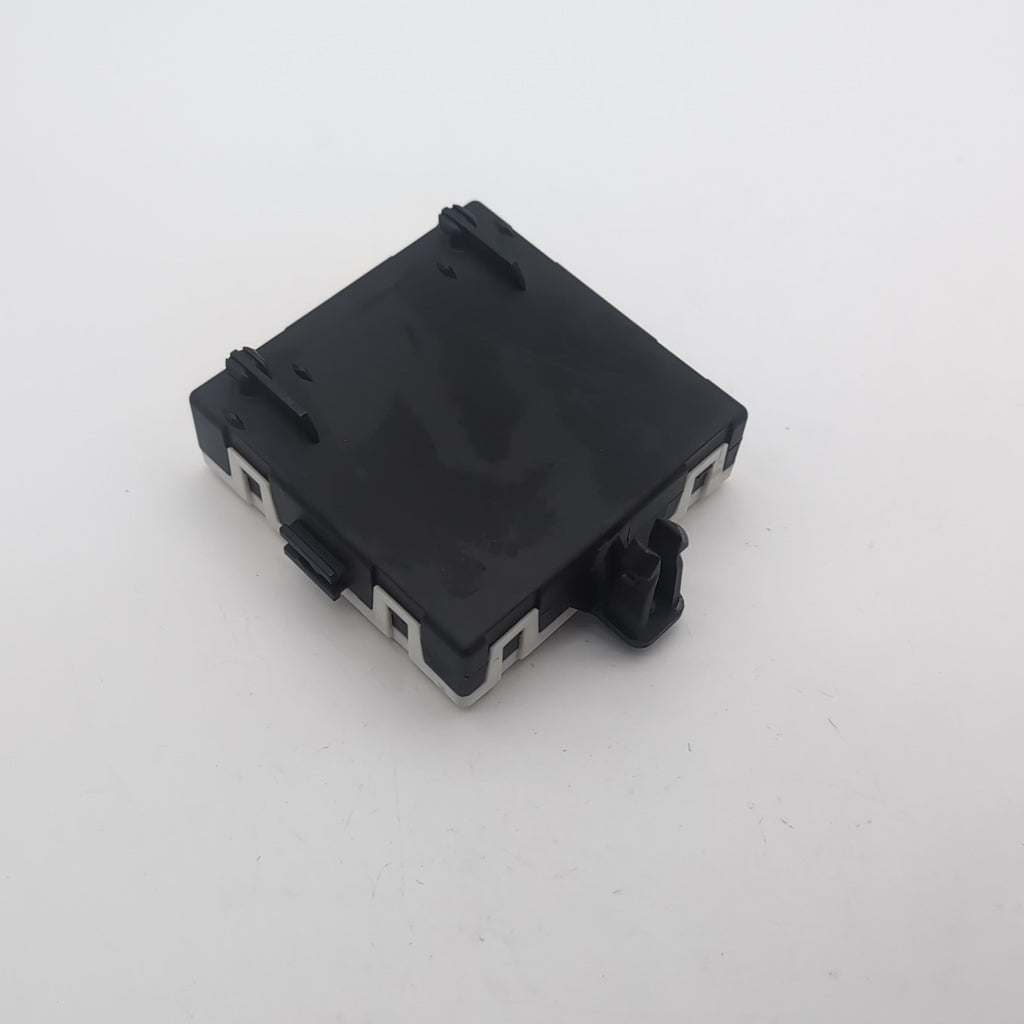 2014 Mercedes W222 S550 Front Left Door Control Module OEM A2229001707