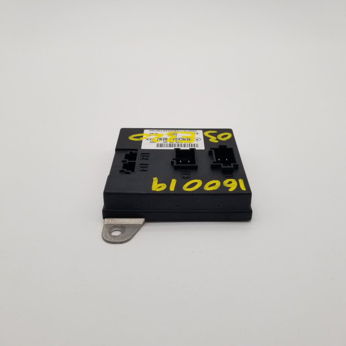 03-11 Mercedes W211 E350 E500 CLS500 Body Control Module Unit BCM BCU 2115450532