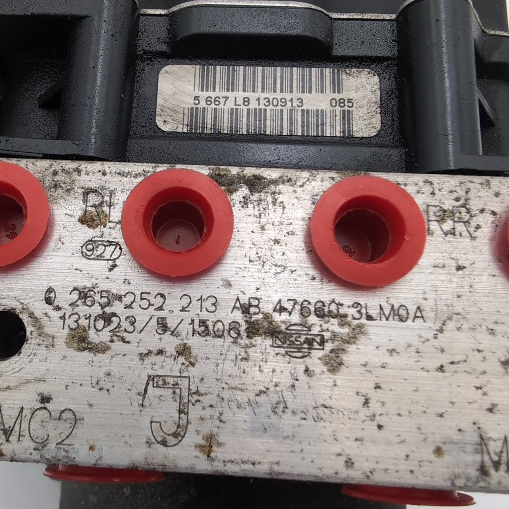 2013 2014 Nissan NV200 ABS Anti Lock Brake Pump Control Unit 476603LM0A