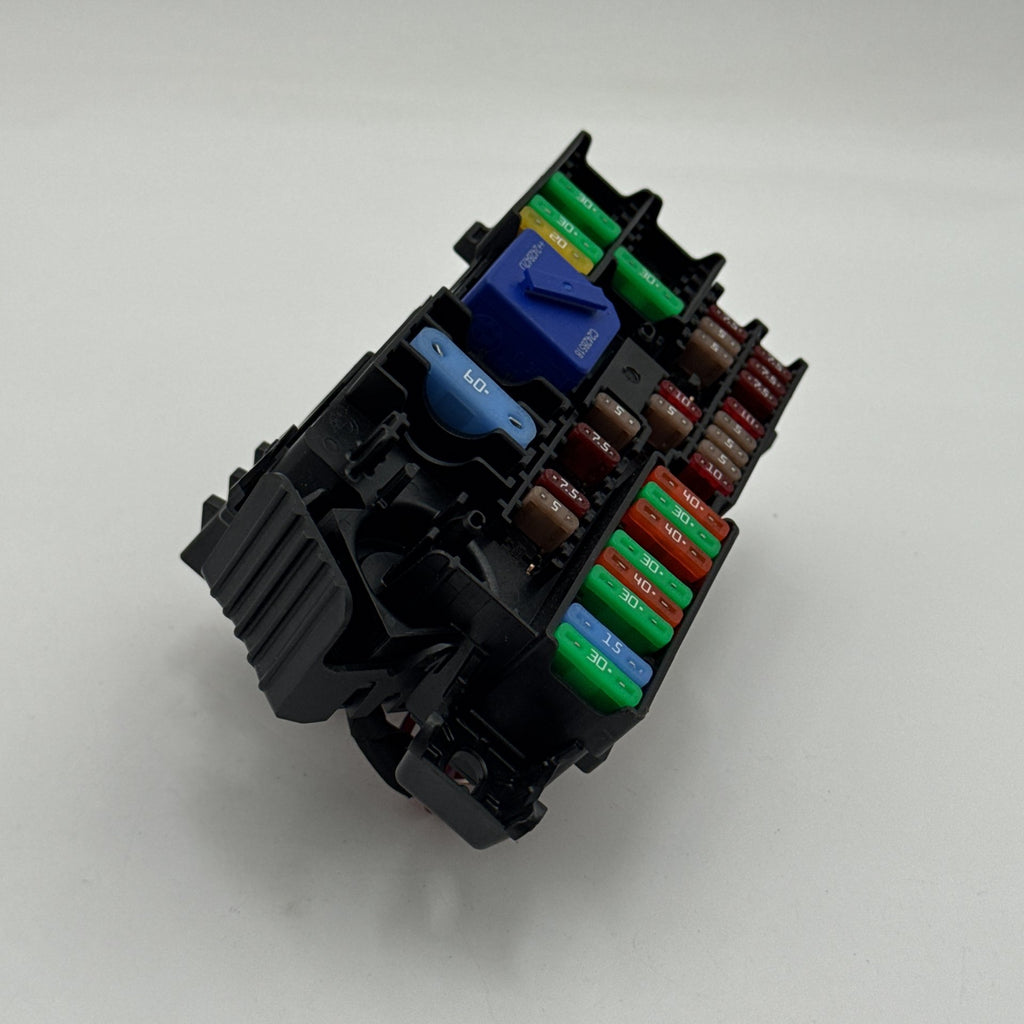 2022 - 2026 BMW 228i F74 X1 X2 iX B+ Positive Power Distribution Fuse Relay Box