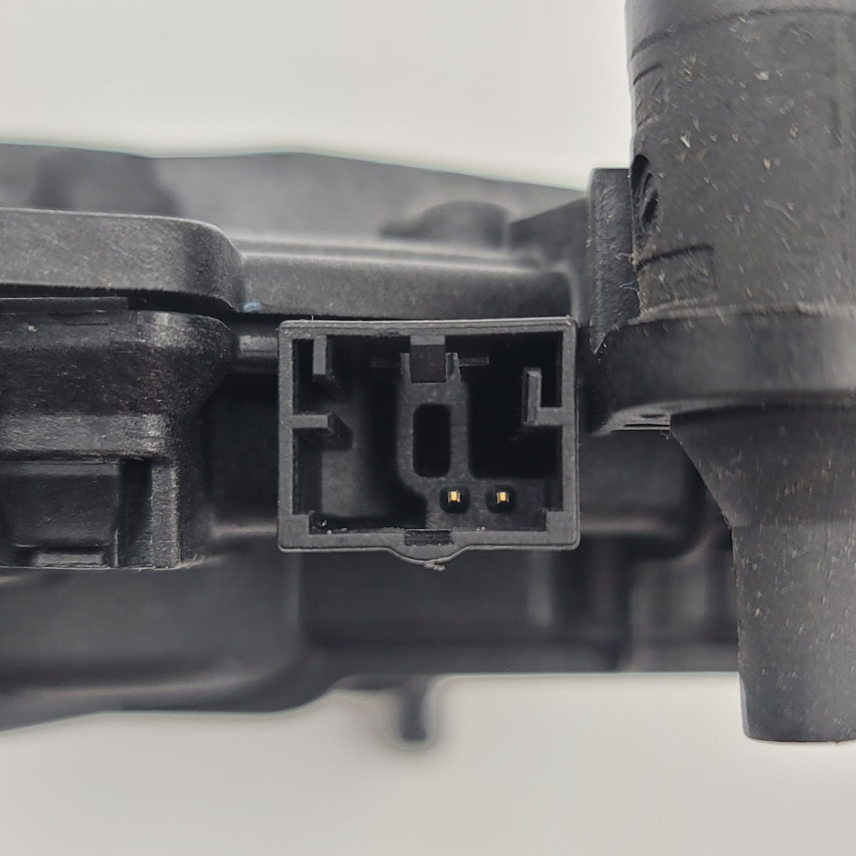 2023 2024 BMW X1 U11 Drive Soft Close Auto Function For Door 9450528 OEM
