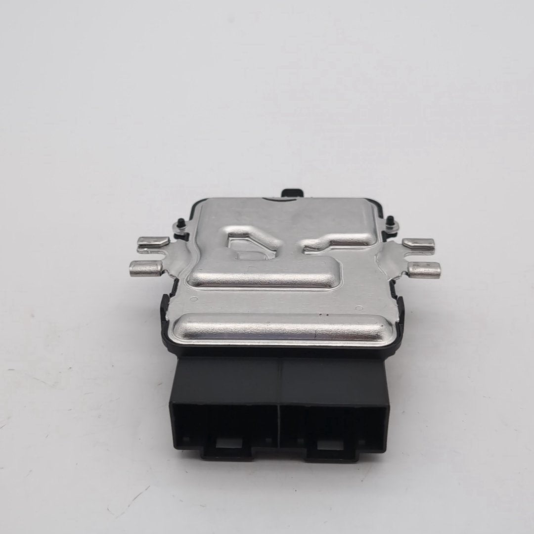 2024 - 2026 BMW 530i 540i G60 X2 X3 X5 X6 Fuel Pump Control Module 5B702D3