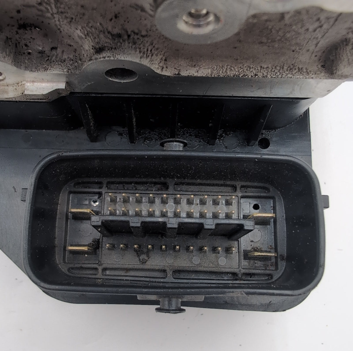 2014 2015 Infiniti Q50 3.7L ABS Anti Lock Brake Pump Control Unit 476604GB0A