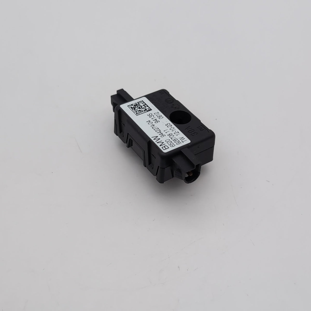 2022- 2025 BMW iX X1 X2 X3 ANTENNA AMPLIFIER DIVERSITY CONTROL MODULE 9442274