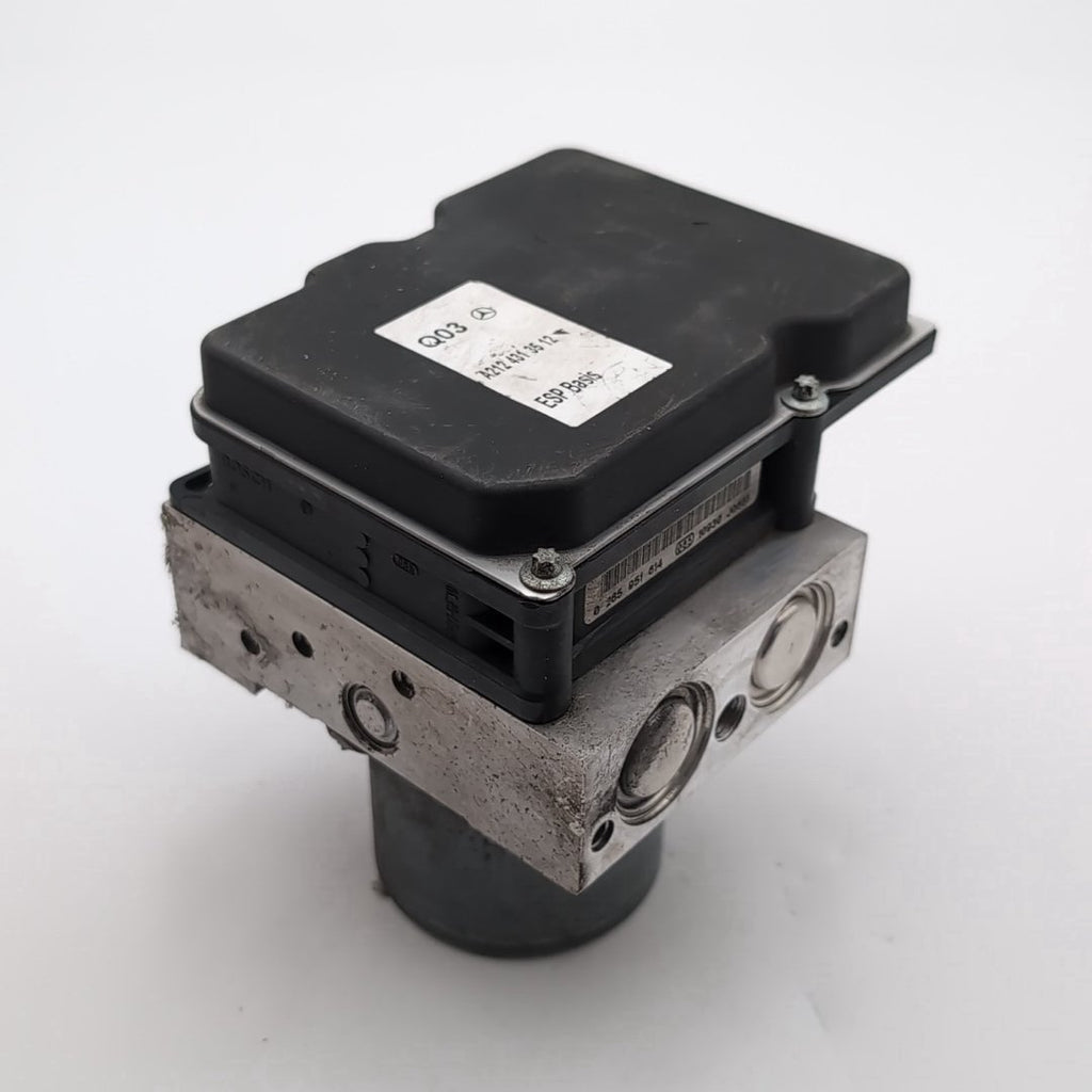 2012 - 2016 Mercedes W212 E350 ABS Anti Lock Brake Pump A2124313512
