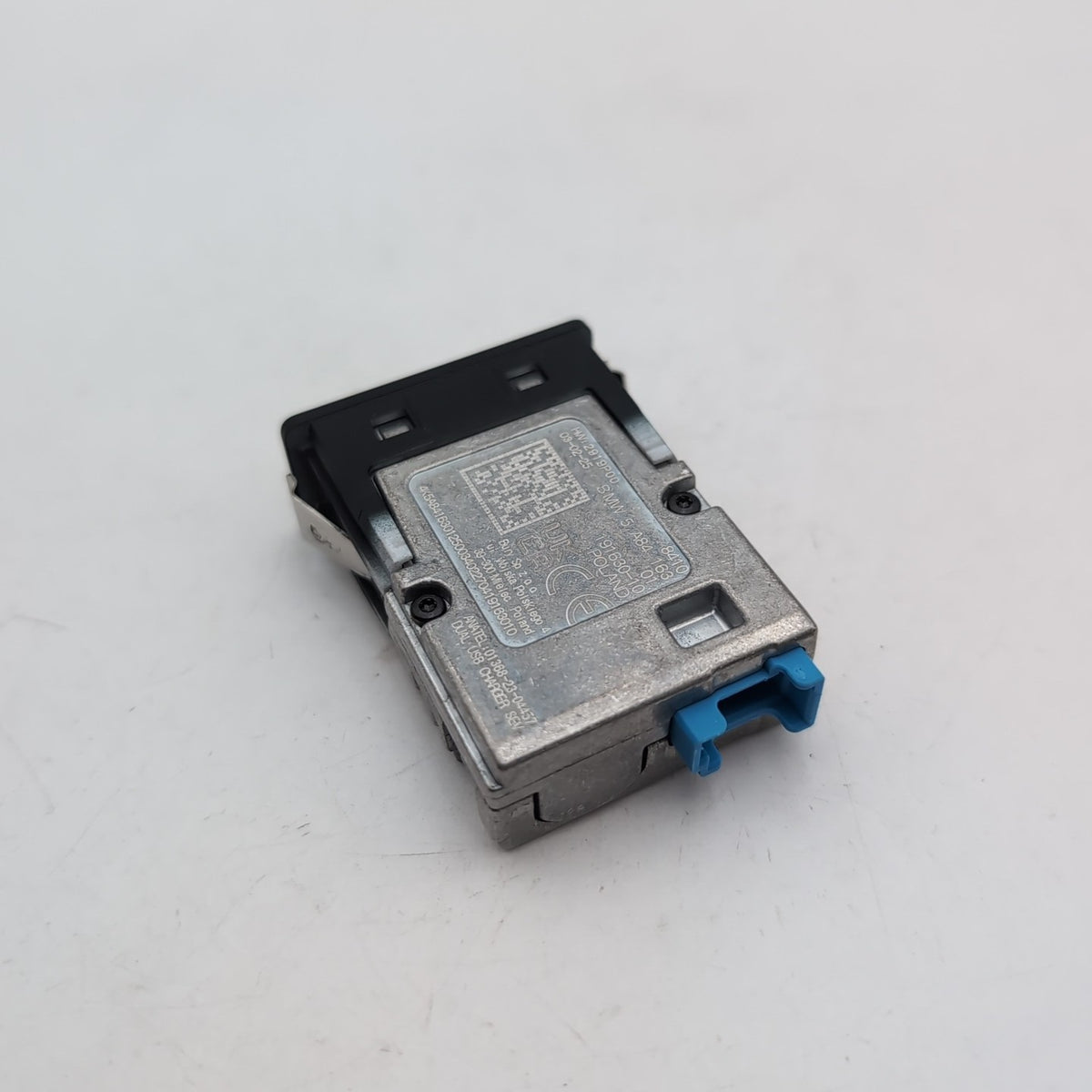 2019 - 2026 BMW XM X5 X6 X7 LCI Dual USB Port Socket Module 5A84163