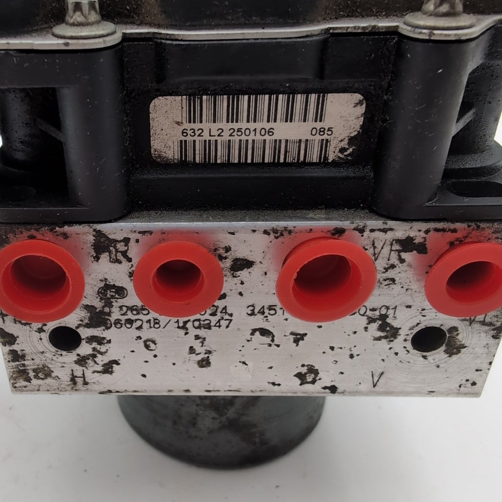 2006 2007 BMW 525i ABS Anti-Lock Brake Pump 6775746