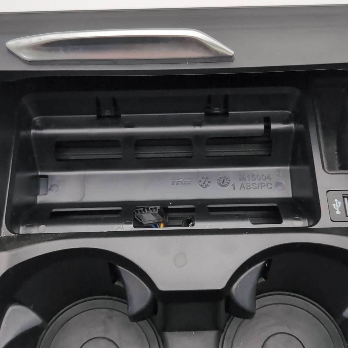 2019- 2024 BMW X3 OEM Storage Tray Cup Holder Center Console 5A192C3 X3 G01