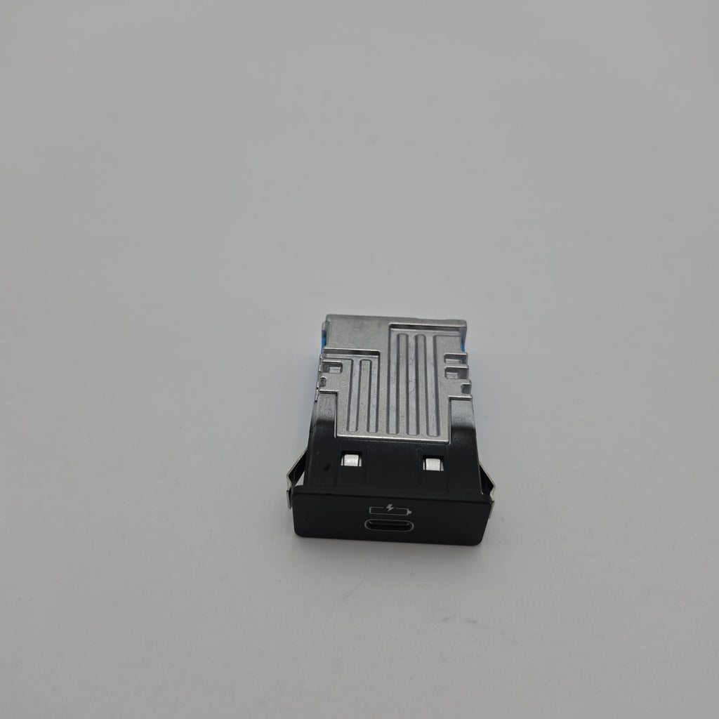 2019 - 2026 BMW G20 G21 G22 G26 G15 G30 G31 X3 Single USB Socket Port 5B51C70