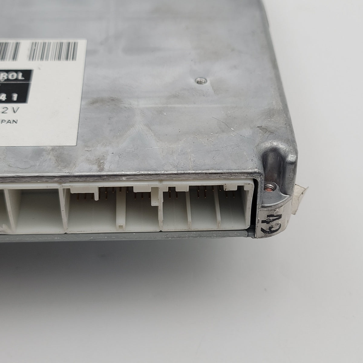 2004 Lexus ES330 ECU ECM COMPUTER 89661-33A41 898707