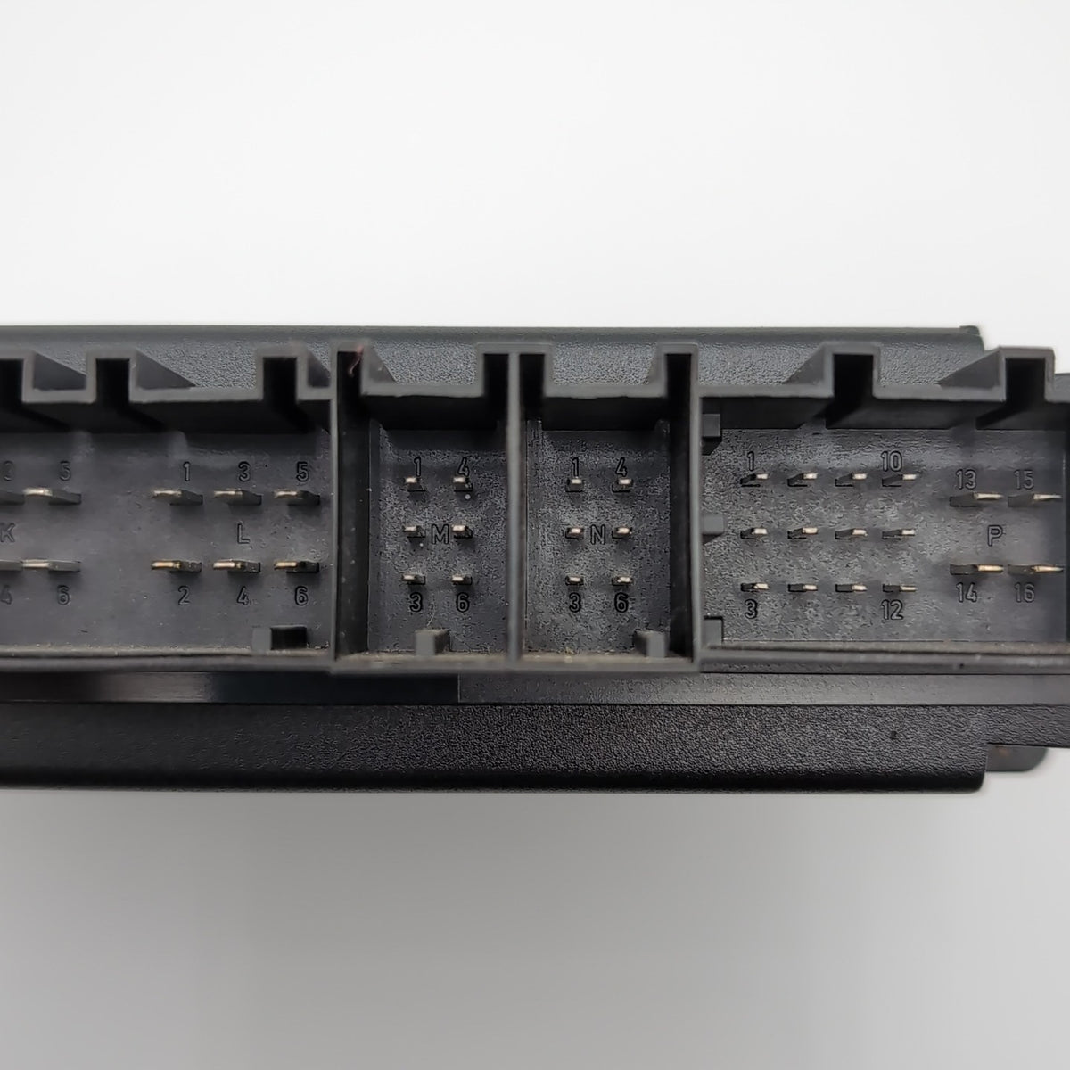 2003- 2006 Porsche Cayenne 955 Front Left Driver Seat Computer Control Module