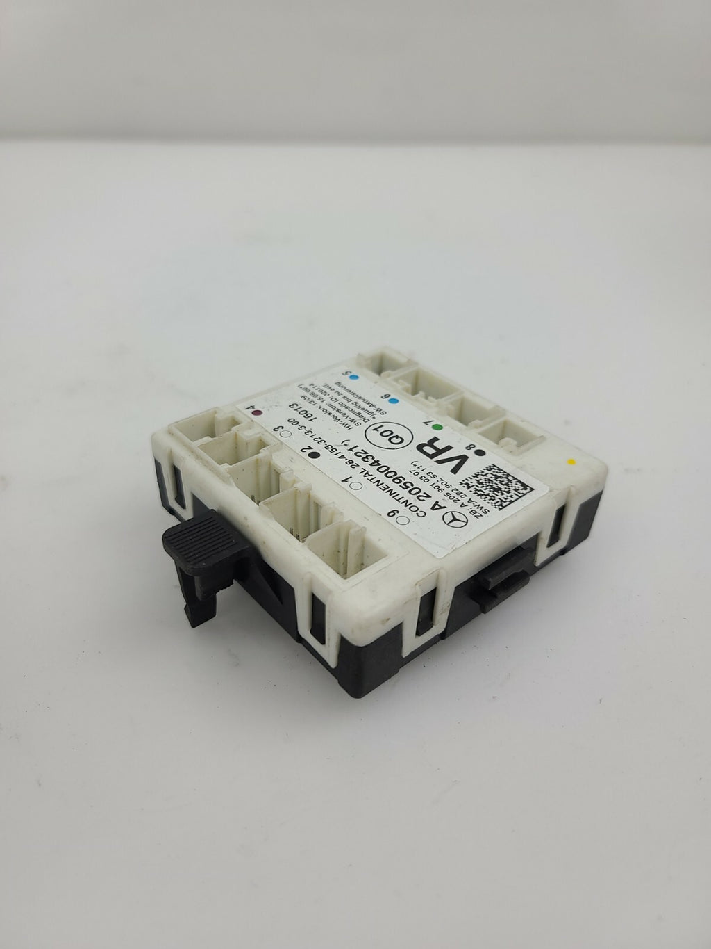 Mercedes Oem Benz W205 2015 Front Right Door Control Unit Module A2059004321