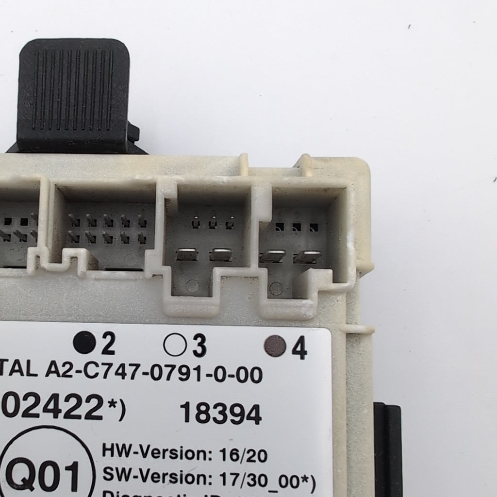 2015 - 21 MERCEDES W213 W205 C E CLS REAR RIGHT DOOR CONTROL MODULE A2139002422