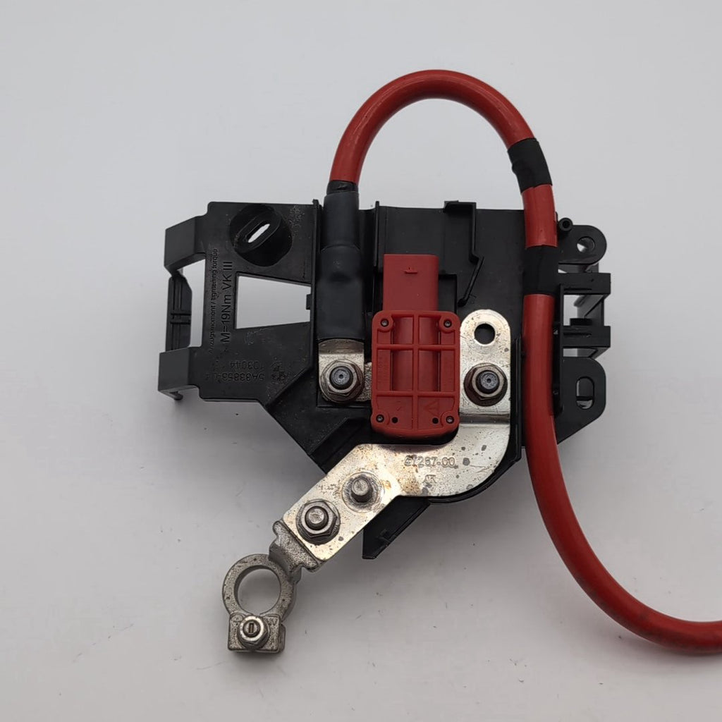 2023 2024 2025 2026 BMW 530i 540i i5 G60 Positive Battery Cable Terminal 5B32E62