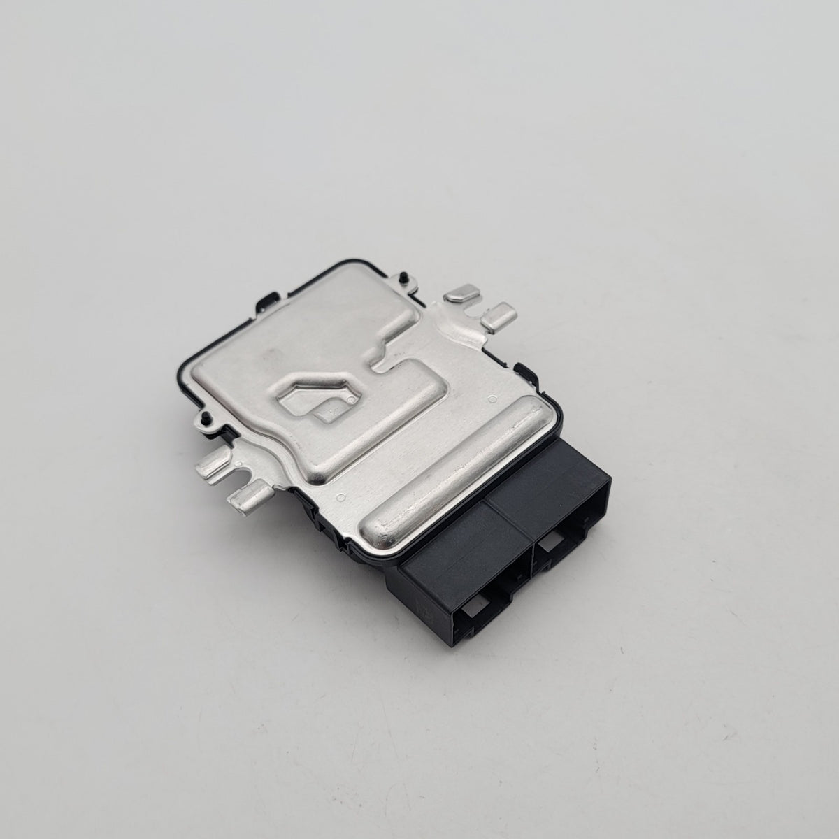 2024 2025 BMW X5 IFM Fuel Pump Control Module OEM 5B5A1E9