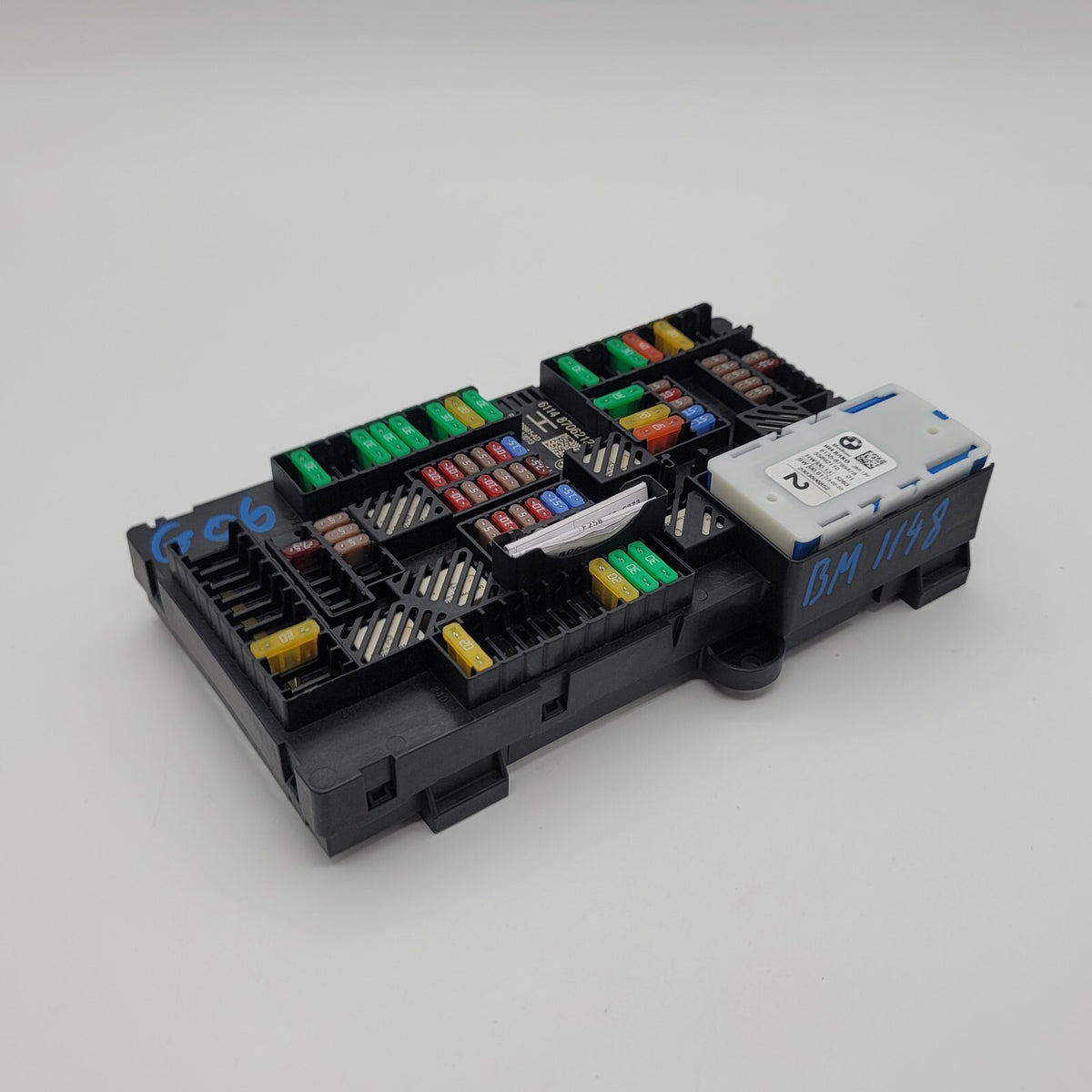 2019 - 2023 BMW X5 X7 Rear Power Distribution Fuse Box 8706212