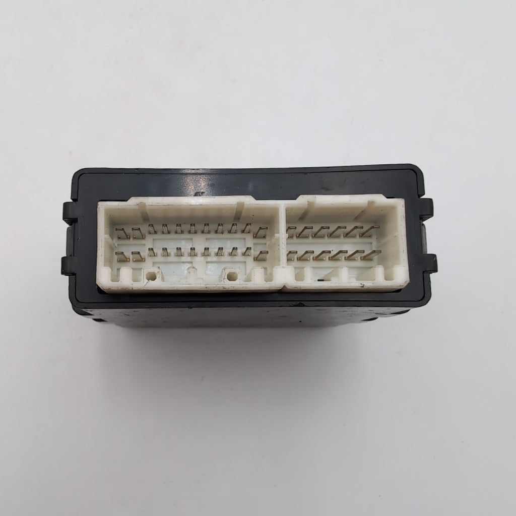 1998- 2002 Toyota Land Cruiser Theft-Locking Control Module 89730-60010